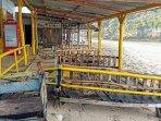 gazebo-di-pantai-drini-ist.jpg
