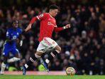 jadon-sancho-mencetak-gol-di-liga-inggris-antara-chelsea-vs-manchester-united.jpg