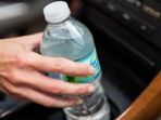 jangan-tinggalkan-botol-minum-di-dalam-mobil_20180409_224523.jpg