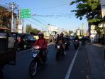 jelang-petang-lalu-lintas-simpang-demak-ijo-ramai-lancar_20180927_173131.jpg