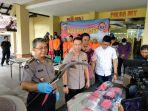kabid-humas-polda-diy-kombes-pol-yuliyanto-kiri-dan-kapolres-sleman-akbp-rizky-ferdiansyah.jpg
