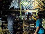 kandang-kambing-milik-warga-di-karangmojo-terbakar.jpg