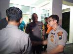 kapolres-magelang-akbp-yudianto-adhi-nugroho-memeriksa-jasad-dan-memeriksa-para-korban-selamat.jpg