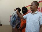 kasubag-humas-polresta-yogyakarta-menunjukan-tersangka-dan-barang-bukti_20180108_114438.jpg