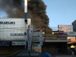kebakaran-di-jalan-magelang1_20160821_074030.jpg