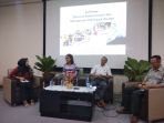 kenalkan-ancaman-risiko-bencana-fkkmk-ugm-gelar-talkshow-kebencanaan_20181031_131657.jpg