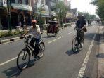 kendaraan-tidak-motor-melintas-kawasan-malioboro.jpg