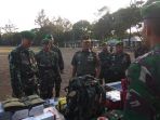 korem-072-pamungkas-tinjau-personel-siaga-bantu-korban-bencana-palu-dan-donggala_20181003_180656.jpg