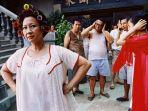 kung-fu-hustle-2-sedang-digarap-stephen-chow-tak-akan-jadi-pemeran-utama.jpg