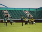 latihan-pss-jelang-lawan-psms_20180303_134815.jpg