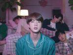 life-goes-on-membawa-bts-kembali-bertengger-di-chart-single-utama-billboards-hot-100.jpg