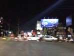 malam-ini-arus-lalu-lintas-simpang-empat-bulaksumur-ugm-lancar_20180711_200042.jpg