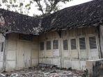 melihat-rumah-tua-peninggalan-bupati-gunungkidul-ke-18-prawiro-suwignyo-usang-karena-tak-terurus.jpg