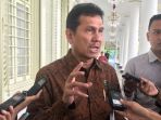 menpan-rb-perintah-undang-undang-guru-honorer-yang-ingin-jadi-pns-harus-tetap-ikut-tes_20180709_192214.jpg