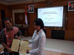 mou-bpom-dan-iai_20171206_105932.jpg