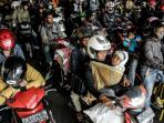 mudik-dengan-sepeda-motor_3007.jpg