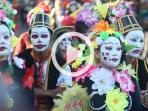 pawai-festival-kesenian-yogyakarta_20160824_192516.jpg