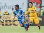 peluang-billy-kerab-masuk-skuat-utama-mario-gomez-kecil_20180308_190320.jpg