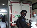 polisi-kawal-pengiriman-vaksin-sinovac-ke-yogyakarta.jpg