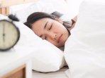posisi-tidur-aman-untuk-asam-lambung.jpg