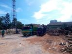 puing-puing-gedung-eks-bioskop-indra-yang-diruntuhkan-beberapa-hari-lalu_20180401_222720.jpg