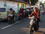 rabu-sore-lalu-lintas-simpang-gito-gati-terpantau-lancar_20180711_170351.jpg