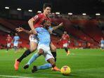 raheem-sterling-vs-harry-maguire-di-liga-premier-inggris-manchester-united-vs-manchester-city.jpg