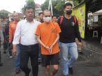 rekonstruksi-pembunuhan-gadis-di-kos-Kotabaru.jpg