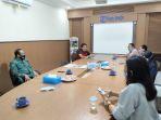 rektor-universitas-negeri-yogyakarta-prof-dr-sutrisna-wibawa-berkunjung-ke-tribun-jogja.jpg
