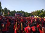 ribuan-peserta-tribun-jogja-melangkah-bersama-paramex-mengikuti-acara-senam-massal_20180408_084144.jpg