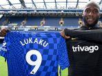 romelu-lukaku-pamerkan-jersey-nomor-9-chelsea-miliknya.jpg