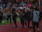 rusuh-persija_20171103_224120.jpg