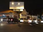 sabtu-malam-simpang-gondomanan-padat_20180714_202655.jpg