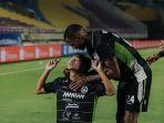 selebrasi-Dominikus-Dion-lawan-Madura-United.jpg