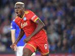 selebrasi-victor-osimhen-vs-leicester-city.jpg