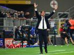 simone-inzaghi-memberikan-instruksi-di-liga-champions-antara-inter-milan-vs-real-madrid.jpg