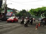 situasi-ramai-lancar-di-simpang-mirota-kampus-ugm_20180514_164901.jpg
