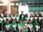 smpn-8-choir.jpg