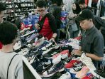 suasana-jogja-sneaker-market-di-lippo-plaza-yogyakarta-sabtu-3132018_20180331_225320.jpg