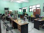 suasana-ruang-kerja-asn-di-upt-spnf-skb-kota-yogyakarta.jpg