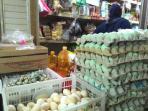 telur-di-beringharjo_20160613_154849.jpg