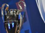 trofi-si-kuping-telinga-gede-champions.jpg
