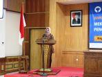 wakil-wali-kota-magelang-windarti-agustina-saat-membuka-bimbingan-teknis.jpg