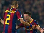 xavi-hernandez-langsung-merekrut-dani-alves.jpg
