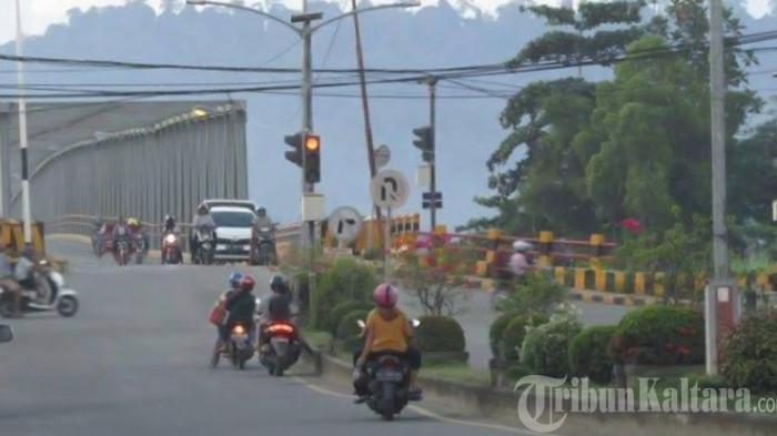 131125 trafict light di Malinau 01