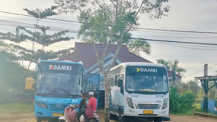 JADWAL DAMRI - Bus Damri rute KTT-Malinau akan berangkat melalui terminal di Jalan Perintis, Tideng Pale, Kecamatan Sesayap, KTT, Kaltara, Senin (16/2/2026). Berikut jadwal Damri hari ini dari Tana Tidung ke Malinau, Provinsi Kaltara, cek kapasitas bus dan waktu tempuhnya. (TribunKaltara.com /Rismayanti)