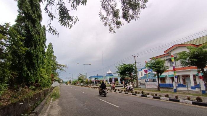 PRAKIRAAN CUACA KALTARA - Cuaca Kaltara di Kota Tarakan hari ini, Jumat (9/9/2022) diprediksi  hujan ringan malam hari. Simak prakiraan cuaca Kalimantan Utara Minggu 21 September 2025, mayoritas berawan, sejumlah wilayah berpotensi hujan ringan.