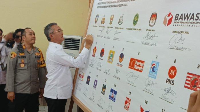 Deklarasi Pemilu Damai, Bupati Malinau Wempi Ajak Parpol Jaga Kondusifitas Daerah