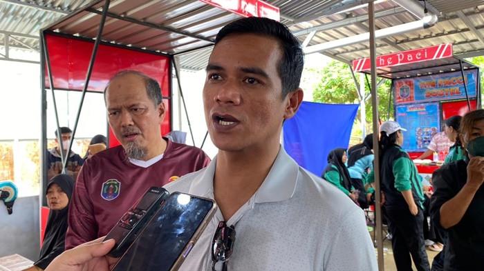 Irwan Sabri, saat diwawancara usai meresmikan Food Court UMKM Center