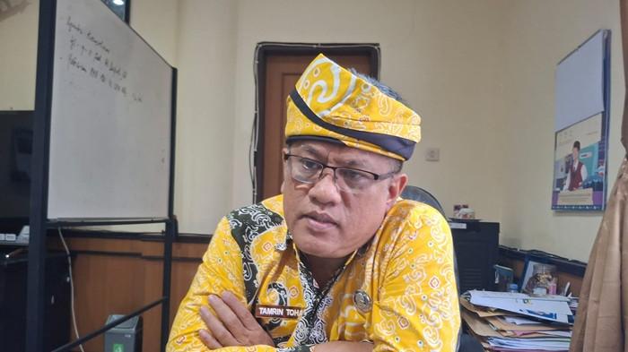 JAM BELAJAR DIPANGKAS - Kadisdik Tarakan, Tamrin Toha, saat ditemui TribunKaltara.com di Tarakan belum lama ini. Kepala Dinas Pendidikan Kota Tarakan, Tamrin Toha, menegaskan bahwa selama Ramadan ada penyesuaian jam belajar seperti tahun-tahun sebelumnya. TRIBUNKALTARA.COM/ANDI PAUSIAH